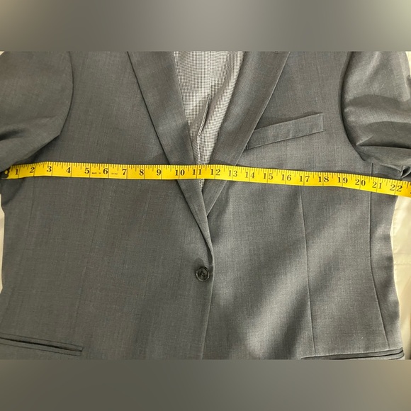 🆓 Tie .2Pcs 🎄Tommy Hilfiger Modern Fit Flex Suit Separates Coat, Gray like new. - Picture 10 of 17